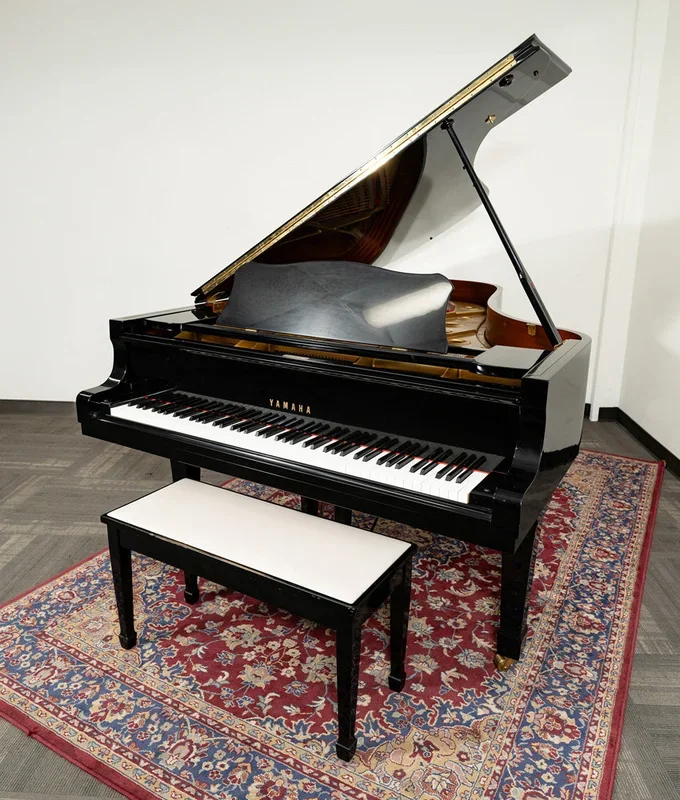 Yamaha 7’6″ C7 Grand Piano | Polished Ebony | SN: E4280386 | Used