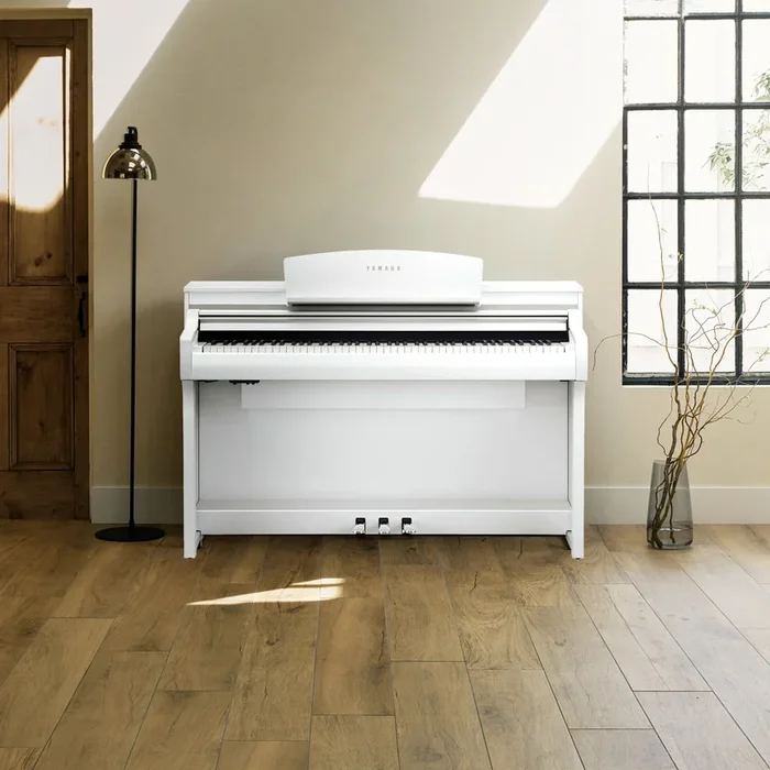Yamaha Clavinova CSP-275 Digital Piano – Matte White