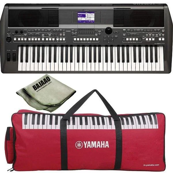 Yamaha Digital Keyboard PSR-S670 with Polishing Cloth and Gig Bag
