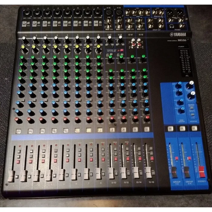 Yamaha MG16 16-Channel Pro Audio Mixing Console