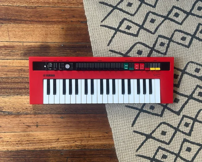 YAMAHA Reface YC w/ Decksaver
