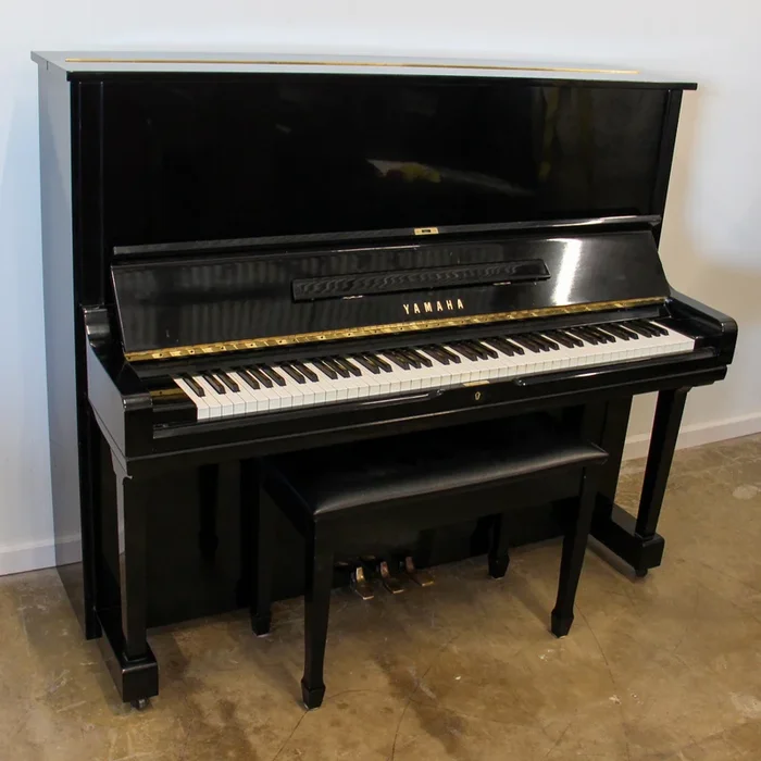 Yamaha U3H Polished Ebony Studio Piano – 1972